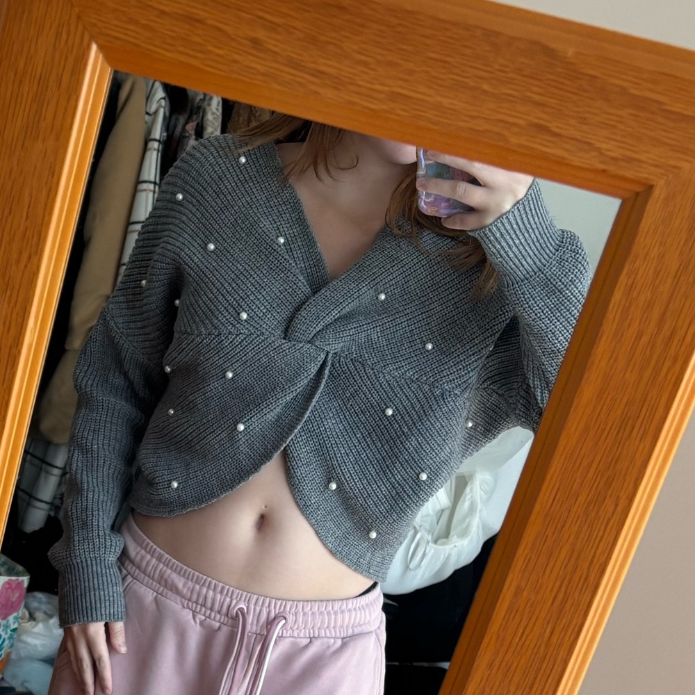 Timing Gray Pearl-Embellished Women's Cardigan - Picture 5 of 5